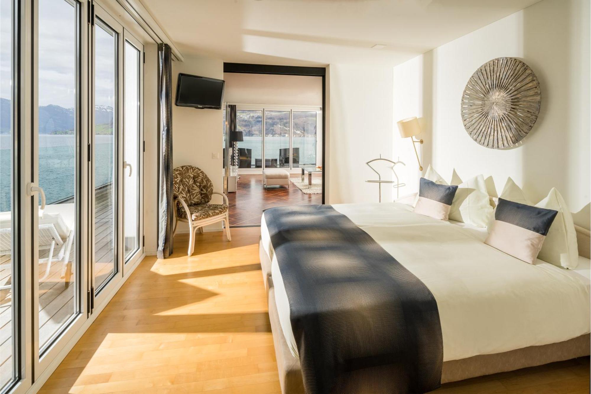 Hotel Seehotel Pilatus 4*